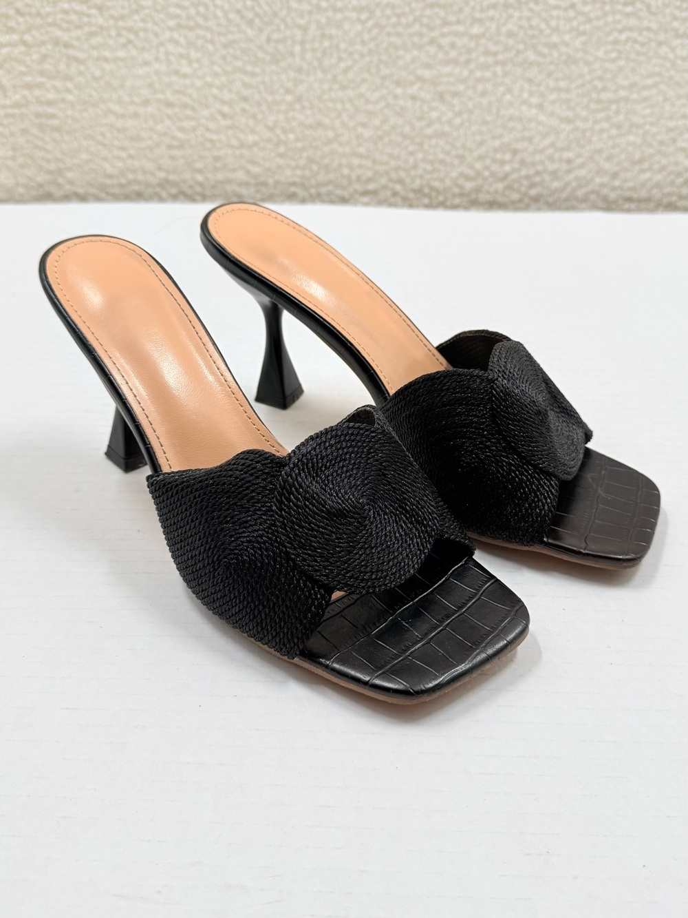 Women Braided detail Mules Fabric Pyramid Heelled Sandal Size 7.5